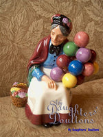 Old Balloon Seller     HN 3737